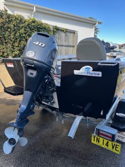 Makocraft 425 Commander HD Open full